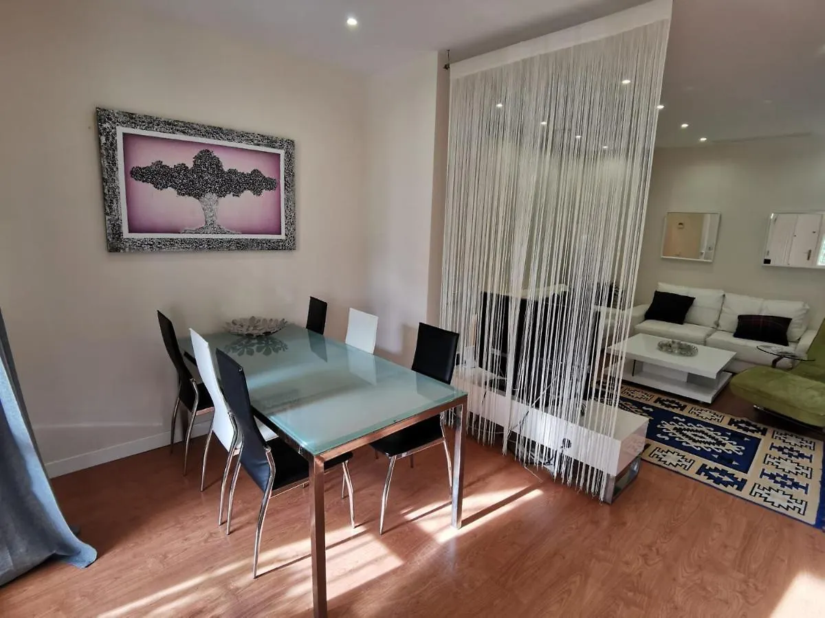 Beautifull spacious apartment Bonito apartamento espacioso Fuengirola Los Boliches