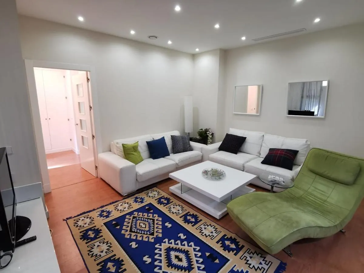Beautifull spacious apartment Bonito apartamento espacioso Fuengirola Los Boliches 0*,